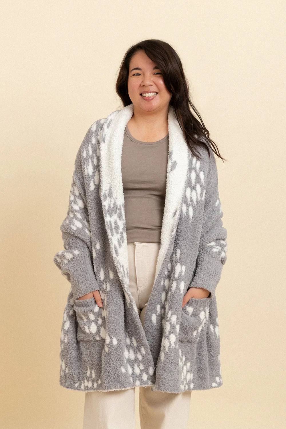 Holly Snug Cardigan - Silver Fish
