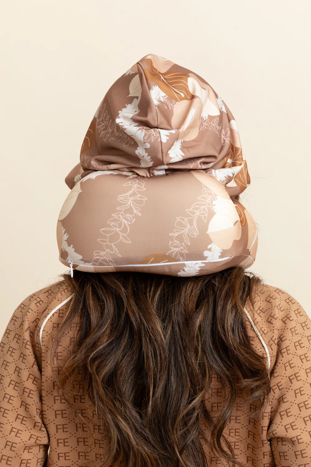 Hooded Neck Pillow - Kona Woven Lei - Image 5