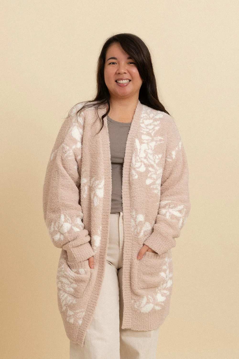 Jess Snug Cardigan - Champagne Plumeria Lei