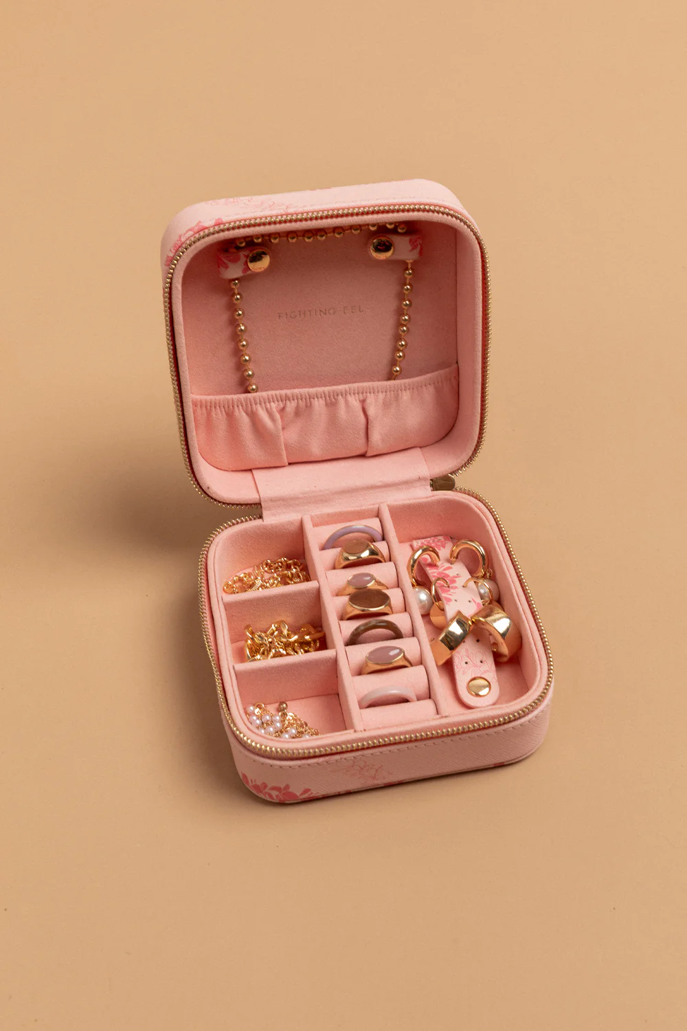Jewelry Case - Rosey Plumeria Lei - Image 3