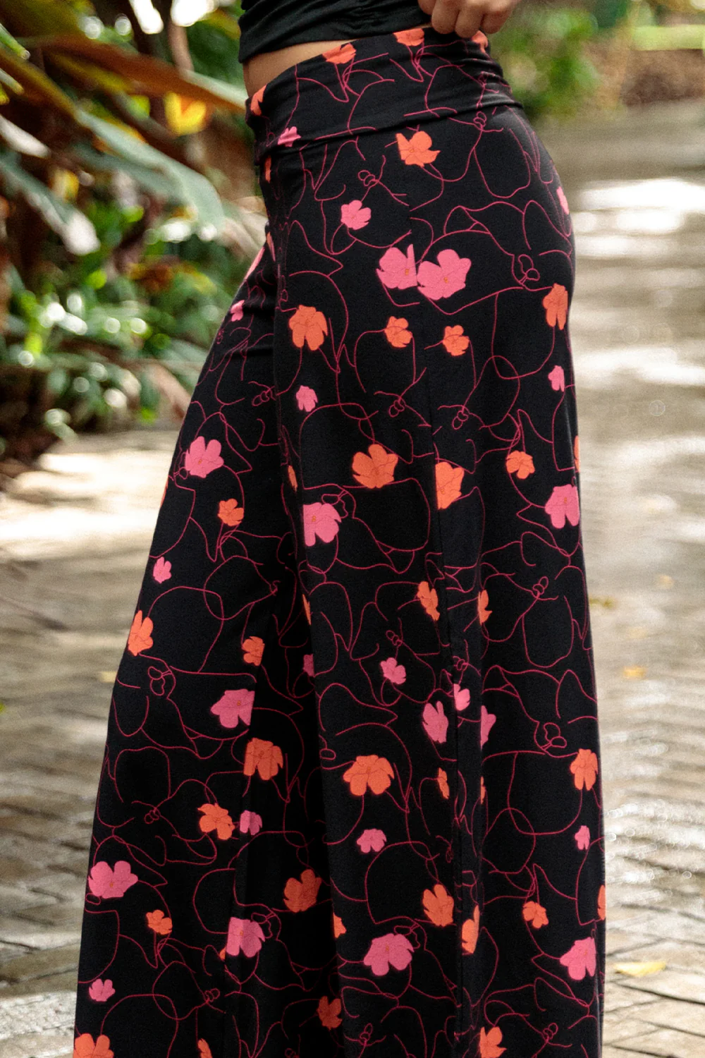 Pant Baja - Black Pretty Pua - Image 3