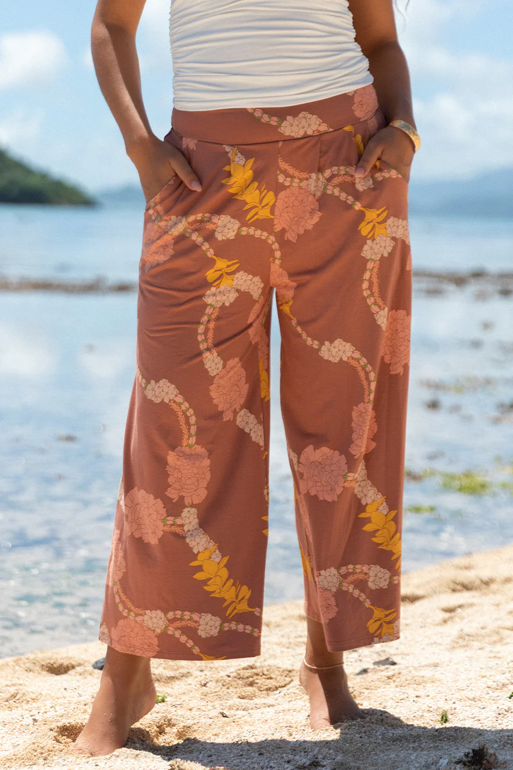 Pant Etra - Amber Hapa Lei - Image 2