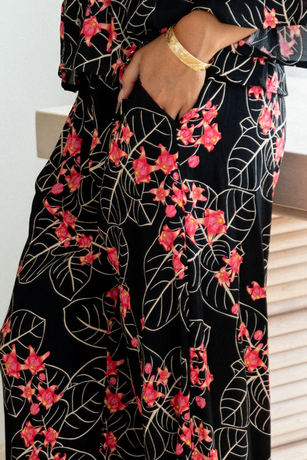 Pant Peru - Strawberry Crown Flower - Image 3