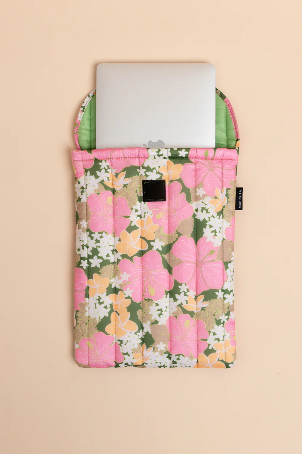 Quilted Laptop Sleeve 15" - Pesto Retro Bloom