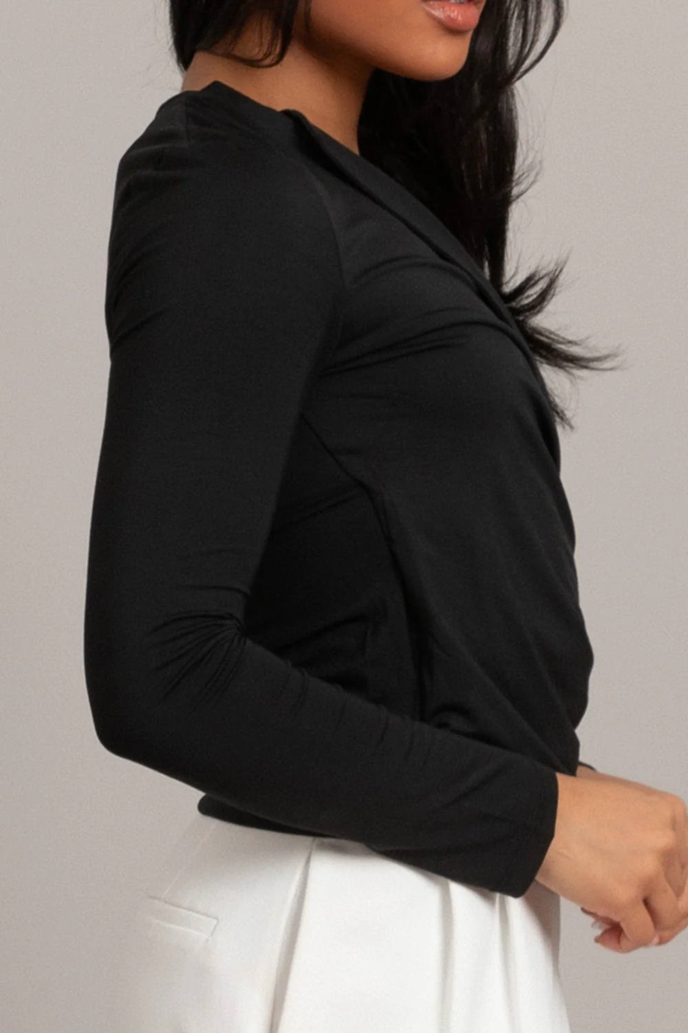 Top Leone - Black - Image 2
